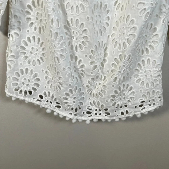 Lilly Pulitzer Raylee Eyelet Off The Shoulder Top Size XXS White Pom Poms Preppy - Picture 6 of 9
